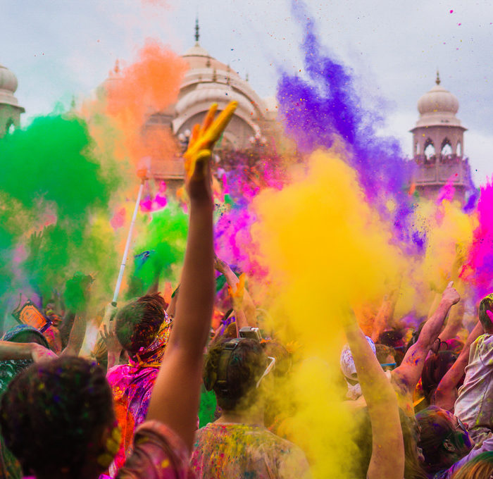 moneytrans-blog-holi-festival-colours