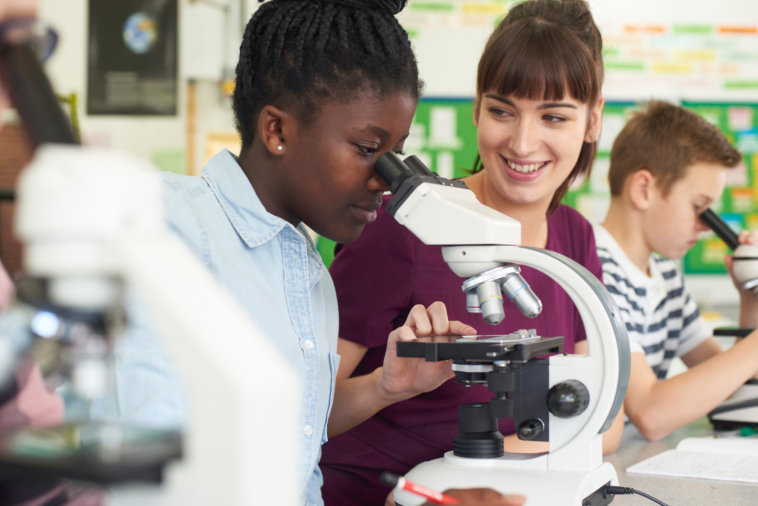 dia-internacional-mujer-niña-en-la-ciencia-blog-moneytrans